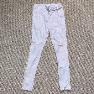 white rippped (slits) jeggings/leggings size small